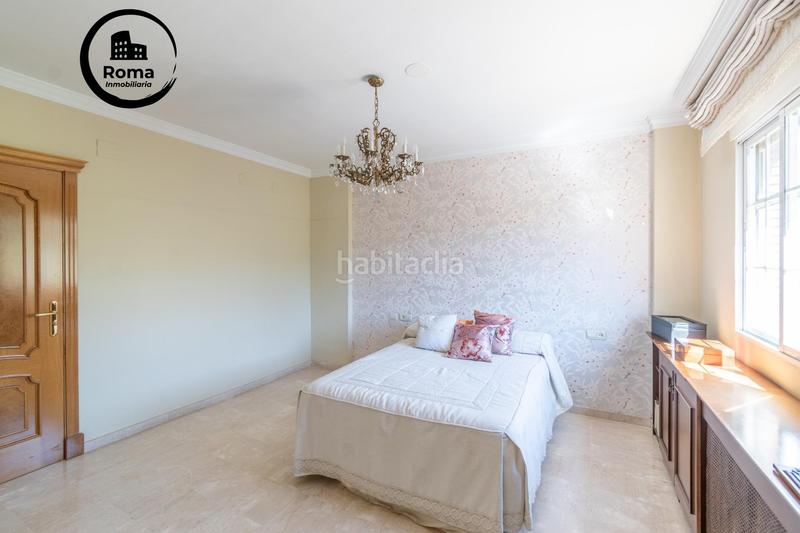 Foto 1f5ba7bf-c59a-4867-9633-d26f0a33cf80. Chalet avec chauffage parking piscine dans La Zubia Ciudad Zubia (La)