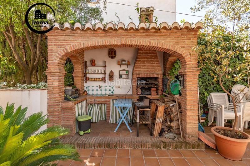 Foto 428f1564-60a0-4e45-9faf-e1f40a9df834. Chalet avec chauffage parking piscine dans La Zubia Ciudad Zubia (La)