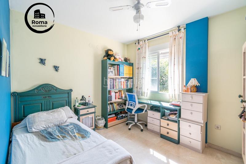 Foto d650d26a-ec26-4c8c-9620-3e0fb53bf75a. Chalet avec chauffage parking piscine dans La Zubia Ciudad Zubia (La)