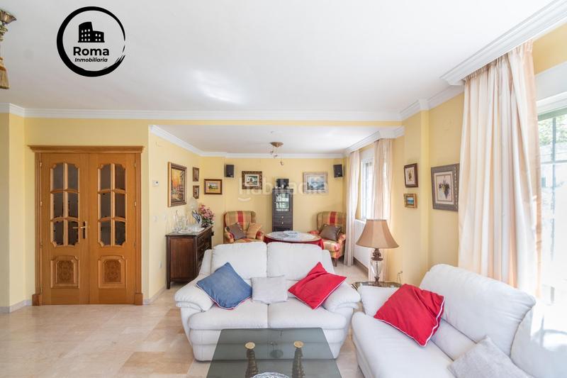 Foto ebb2a2c4-aa52-416c-9467-7dd09a060799. Chalet avec chauffage parking piscine dans La Zubia Ciudad Zubia (La)