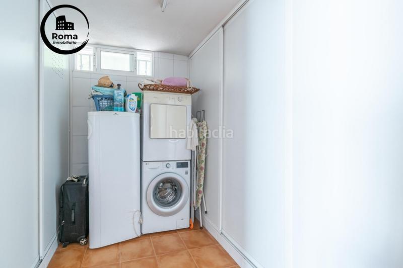 Foto f4c80654-103a-4df8-9a64-95dfd2e4e340. Chalet avec chauffage parking piscine dans La Zubia Ciudad Zubia (La)