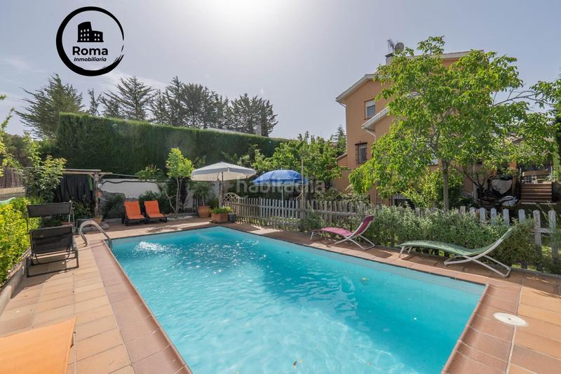Foto f9f214c0-b3a3-435f-97d4-998df3d5ab43. Xalet amb calefacció aparcament piscina a Cumbres Verdes Zubia (La)