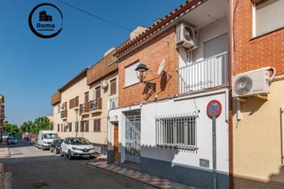 Reihenhaus in Albolote. Fántastica casa en el pueblo de albolote