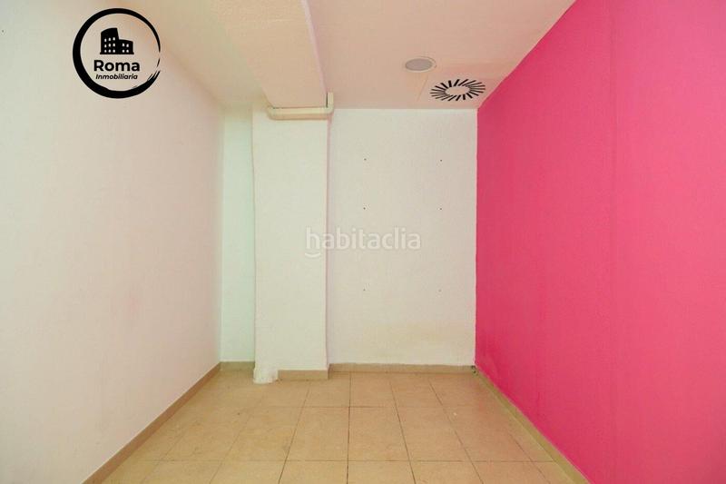 Foto e11e5107-af3e-4382-a925-5e6da2793f01. Local comercial a Barrio de Zaidín Granada