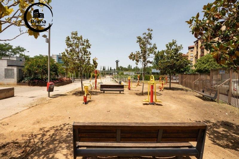 Foto ebe633f9-16ca-41f0-8428-dc72475fb888. Local comercial a Barrio de Zaidín Granada