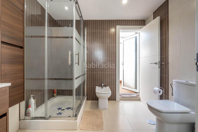 Foto 1537e869-bbcb-49fd-9f07-ddf3f0fd0e3f. Maison jumelée avec chauffage parking piscine dans La Zubia Ciudad Zubia (La)