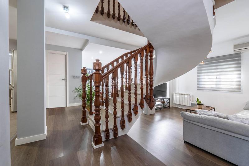 Foto 98002d90-9519-4821-b753-e65f180e8b5d. Maison jumelée avec chauffage parking piscine dans La Zubia Ciudad Zubia (La)