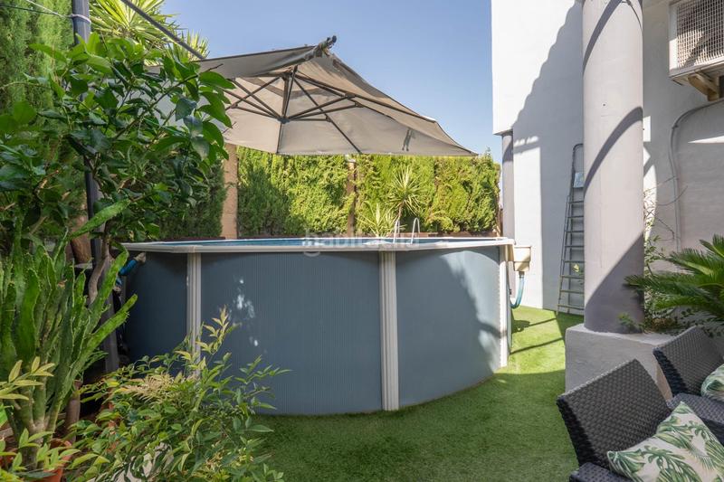 Foto b3e30bd9-6805-48c7-948d-7ac94dcdf21c. Maison jumelée avec chauffage parking piscine dans La Zubia Ciudad Zubia (La)