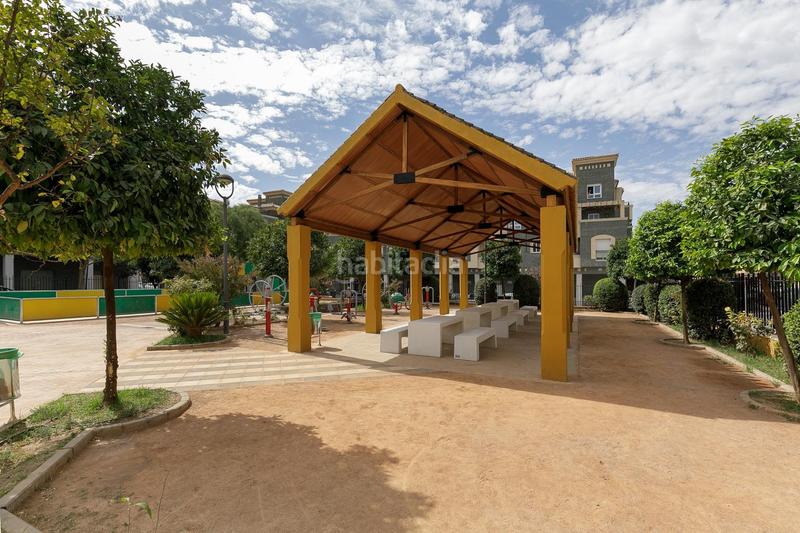 Foto 30d885a8-1719-4a85-8e08-3a2987103411. Locale commerciale in Atarfe