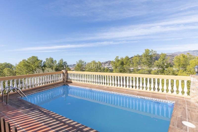 Foto 4eb90c98-6315-42e3-bc75-9d716616cfa1. Chalet mit heizung parking pool in Cortes-Huertas Madrid