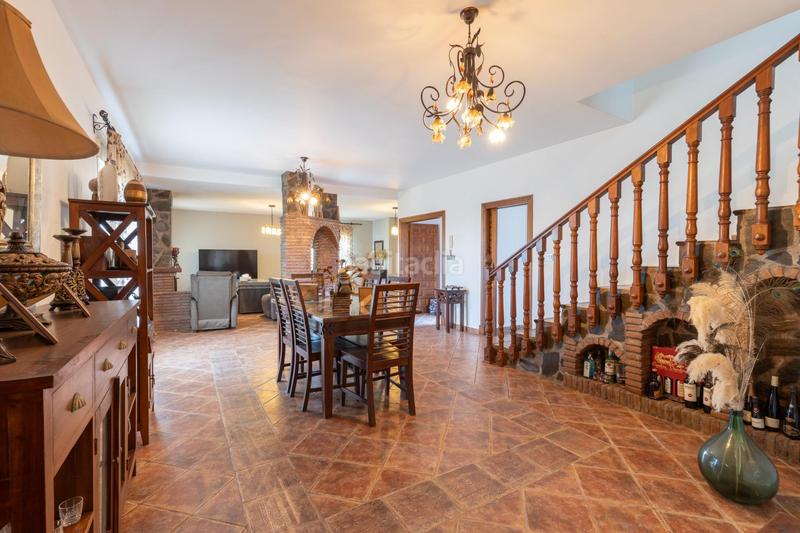 Foto 5167122b-ffb1-4481-a22a-25ad4bbaba07. Chalet en Cortes-Huertas Madrid