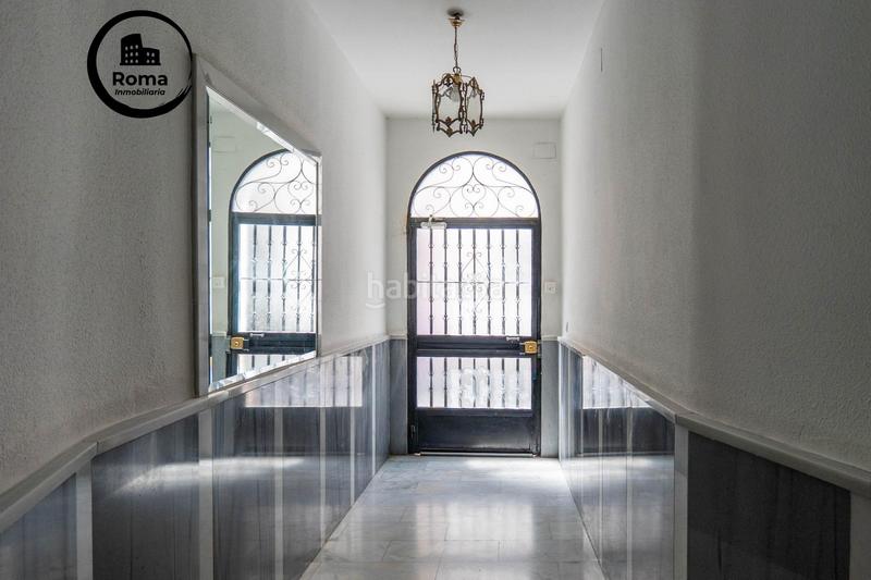 Foto 7de68ca4-76a0-498e-83ae-cab84188a717. Piso en venta piso en el centro haciendo esquina en Cúllar Vega