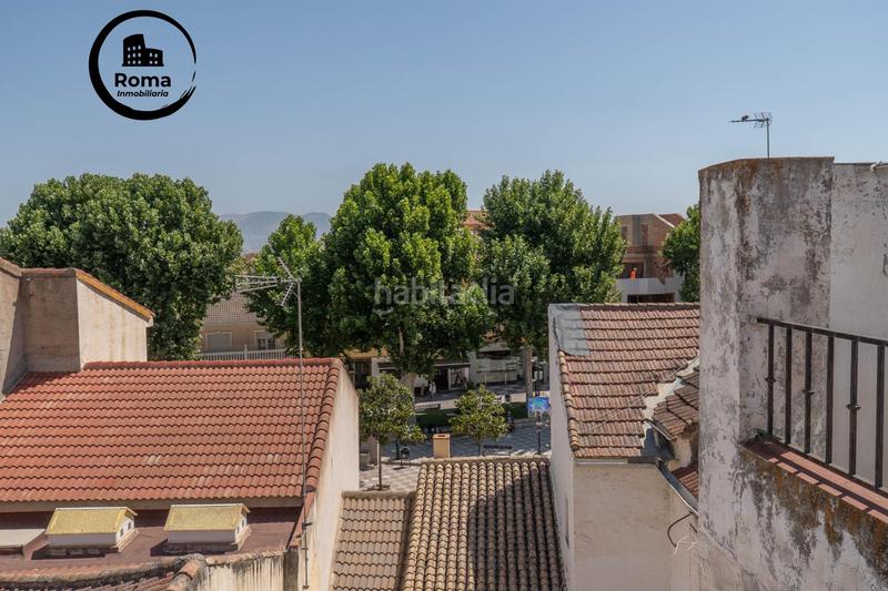 Foto b767c00f-7acd-47dc-9309-6c6d15543aad. Piso en venta piso en el centro haciendo esquina en Cúllar Vega