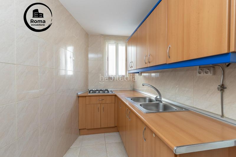 Foto 3366640a-7872-4035-96f1-b827d2f38281. Locale commerciale in Maracena