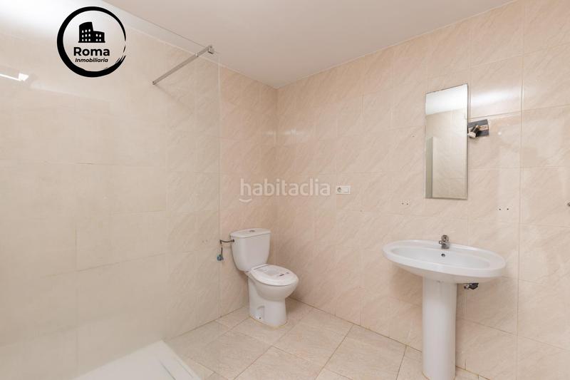 Foto beb4dcd4-20ac-4dcd-81c9-c573f1b13ffb. Locale commerciale in Maracena