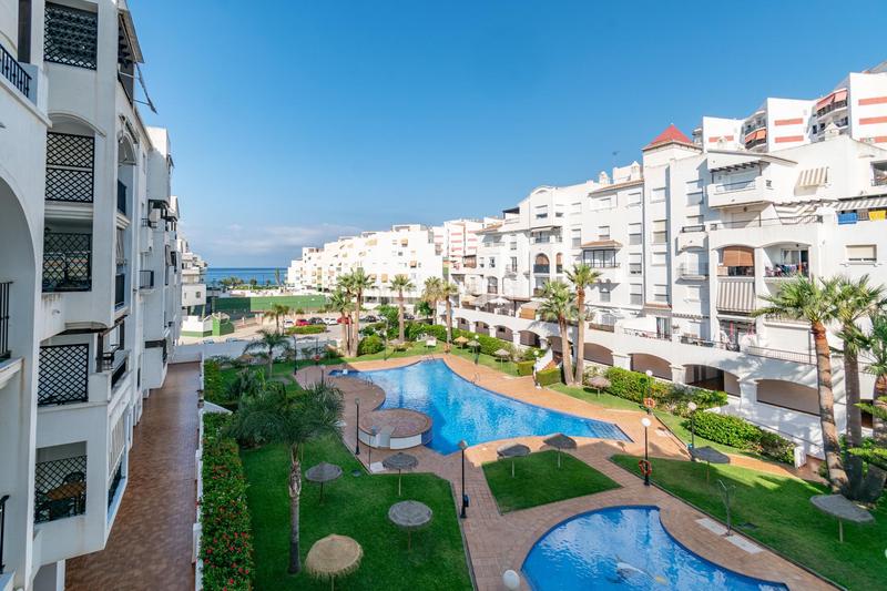 Foto 448d88db-e806-43d6-855c-5efdbd6406f3. Flat in avenida avenida andalucia 6. 6 in Salobreña costa Salobreña