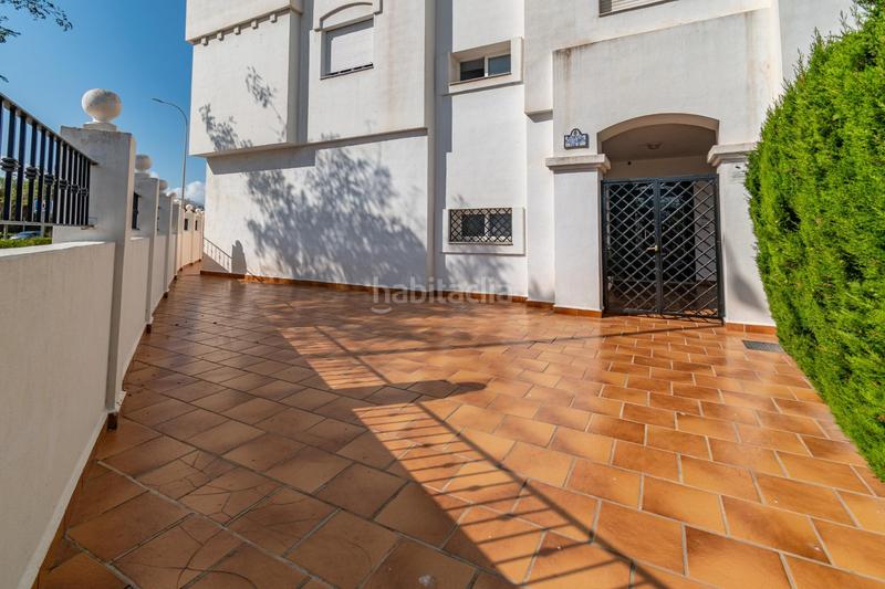 Foto 49cf2622-cdbb-46ed-a2af-4f9c0613cfbd. Flat in avenida avenida andalucia 6. 6 in Salobreña costa Salobreña