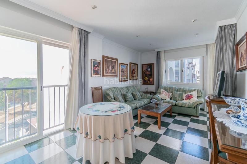 Foto d6ee795d-c51c-4410-84f8-839105d97cb4. Flat in avenida avenida andalucia 6. 6 in Salobreña costa Salobreña