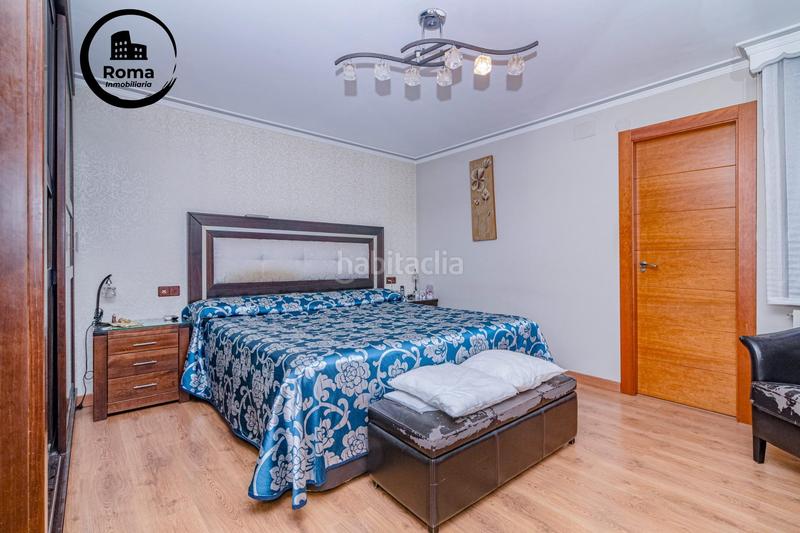 Foto 205a918b-352f-4977-b074-f52829a0df1d. Casa adosada casoplon en el zaidin en Barrio de Zaidín Granada