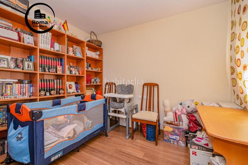 Foto 9277dfb0-8dc3-41ed-8c2e-4c8ee39cf37d. Casa adosada casoplon en el zaidin en Barrio de Zaidín Granada