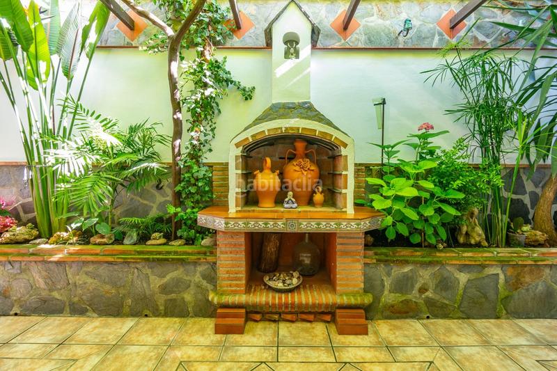 Foto 7d21d041-1ef5-4689-a5bd-93110538aef2. Casa adosada en Rosaleda - Juventud Granada