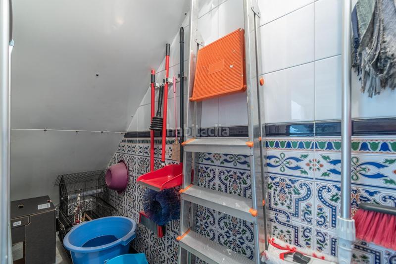 Foto 7a24e843-71a2-4de9-b035-c410b1fee16d. Semi detached house with heating parking in Rosaleda - Juventud Granada