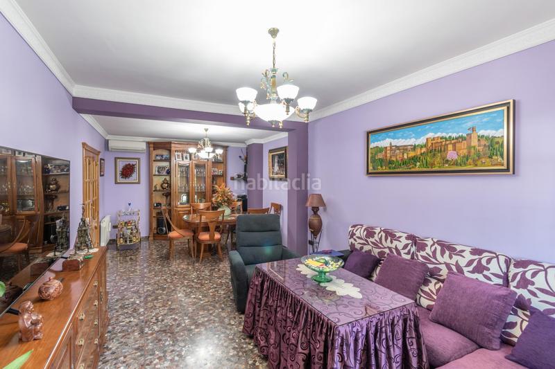 Foto 9e3387ff-7072-4462-bc8a-13d021643cb8. Semi detached house with heating parking in Rosaleda - Juventud Granada