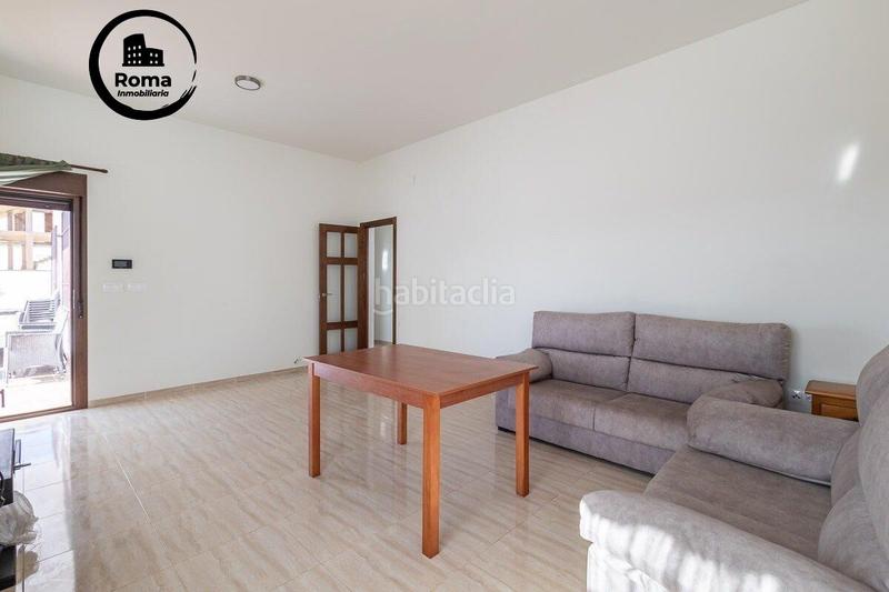 Foto 8b8556c0-2ef1-4a21-8c75-11bb1f2b6e41. Chalet  en planta baja de obra nueva en Altos de la Zubia en Zubia (La)