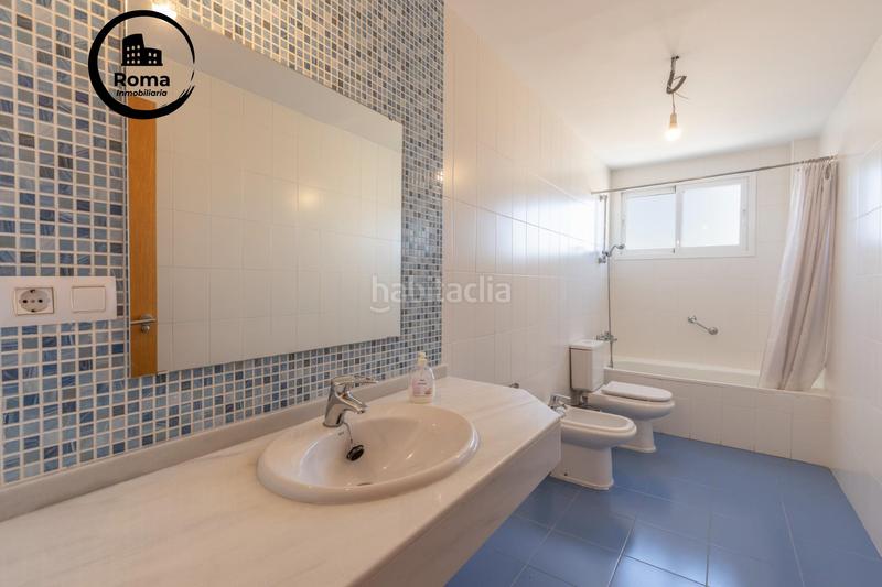 Foto 931277cb-65dc-4bb6-81ee-de8674c736cc. Towny house with parking in Huétor Vega