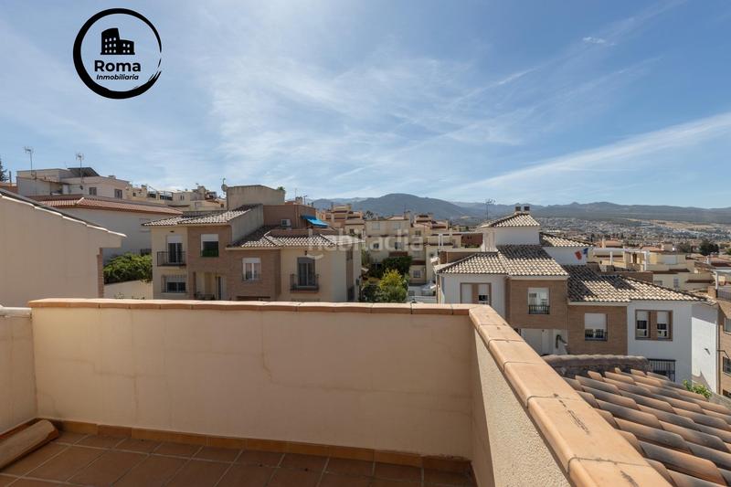 Foto b6992916-3288-4605-bcdf-2f9dae980bcd. Towny house with parking in Huétor Vega