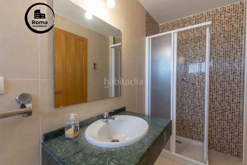 Foto b9c6a016-6bd3-4858-9bd8-11ebdea89e6b. Towny house with parking in Huétor Vega