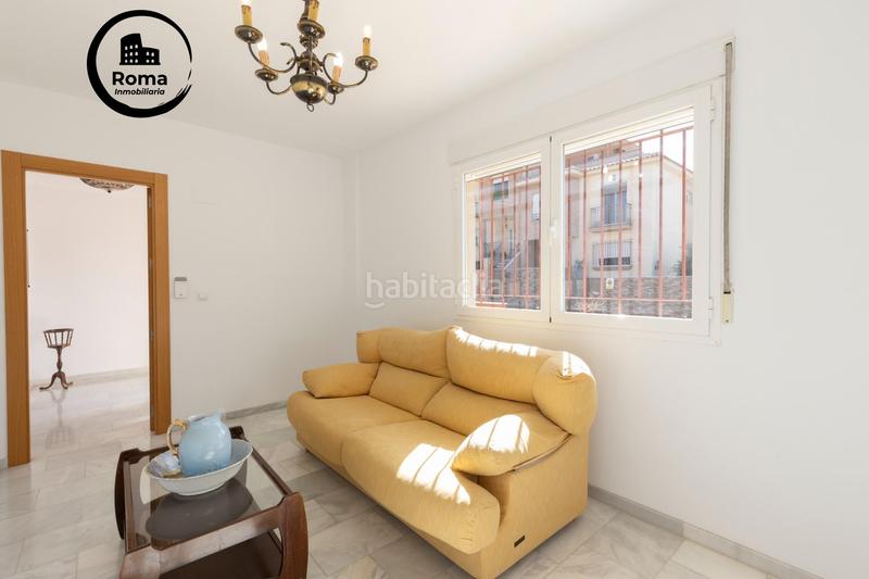 Foto d161650f-9ac9-4cec-a60b-8a5f16389794. Towny house with parking in Huétor Vega