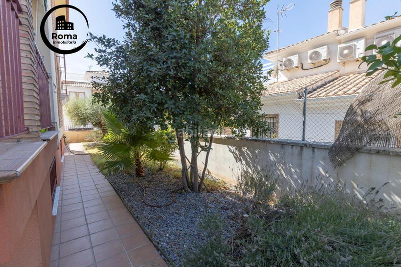 Foto d53392a7-b66d-4fa3-8b05-172d0f37dd8e. Towny house with parking in Huétor Vega