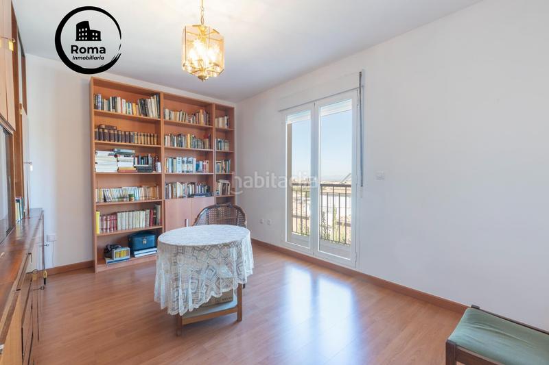 Foto e60fd16b-9eea-4bdc-83f5-95ca92689910. Towny house with parking in Huétor Vega