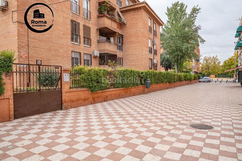 Foto adaa267b-335e-4a86-b5e9-4a8e2f9ecb27. Pis amb calefacció aparcament a Castaño - Mirasierra Granada