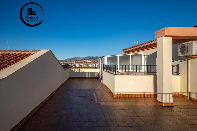 Foto 1c9c9ffb-bb16-46bd-bd4f-5ee29b8e54ee. Attique avec parking dans San Antón Armilla