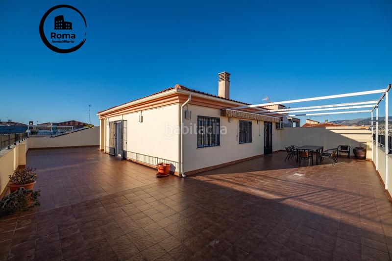 Foto dc0d5153-c33d-4c6a-89fc-fd3161dcef35. Attique avec parking dans San Antón Armilla