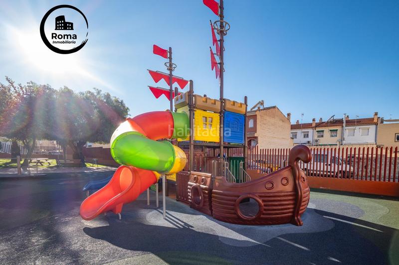 Foto f607605e-2147-42d7-aeaf-86d993af2ae2. Attique avec parking dans San Antón Armilla