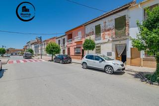 Casa a schiera  Lopez de los rios 19. Vivienda para reformar en pleno centro de cijuela!