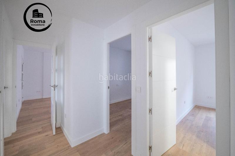 Foto 734fa92e-e9e3-4f2f-82da-e49ab96ae8a4. Piso  reformado con cochera junto recogidas en Granada