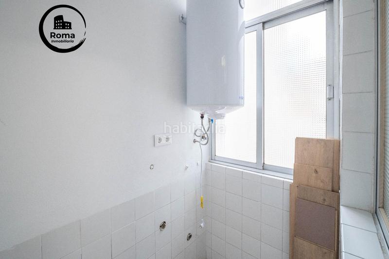 Foto d234cd41-9ba6-4c01-8eef-6be3fe42eb86. Piso  reformado con cochera junto recogidas en Granada