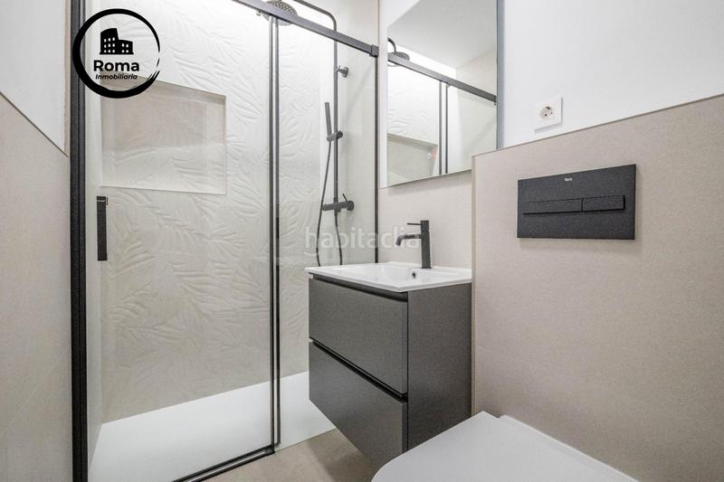 Foto d5720a04-2649-4f27-865b-caa456cf6239. Piso  reformado con cochera junto recogidas en Granada