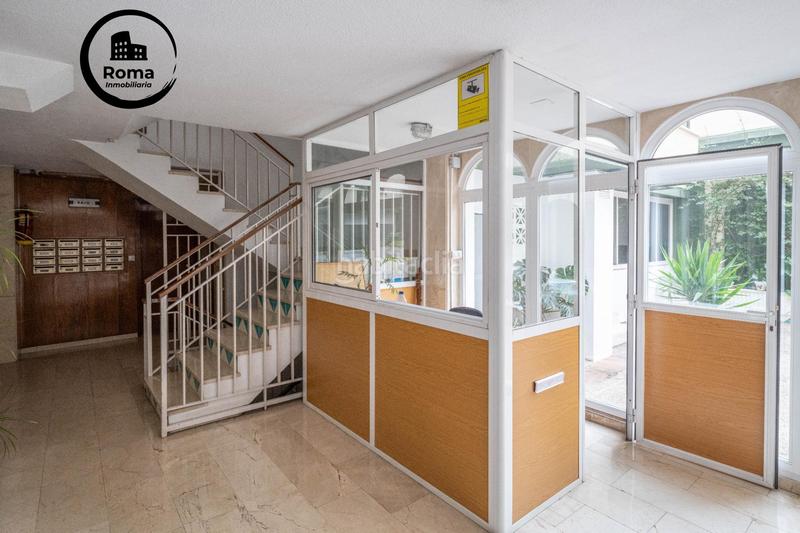 Foto eb4dda2d-79a6-4424-93f0-6279d713d6bc. Piso  reformado con cochera junto recogidas en Granada