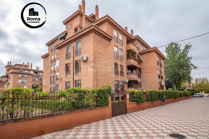 Foto f9e270d5-94a8-455f-b789-3f7bfc8ad72a. Pis amb calefacció aparcament a Castaño - Mirasierra Granada