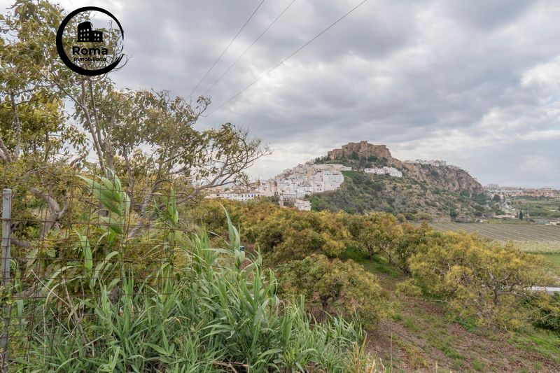 Foto b713eaf0-2259-4ce4-b145-a78fef02fb4a. Terreno residenziale in carretera malaga (cal) 74 in Salobreña