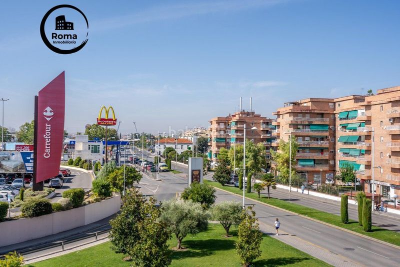 Foto a74b5fae-a60a-4b06-acc7-49afe748aadd. Aparcament cotxe a Parque Lagos Granada