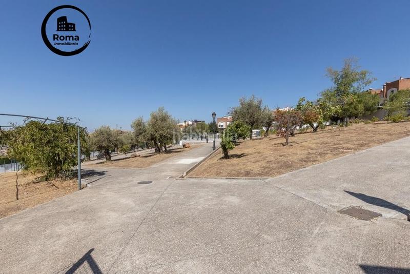 Foto 1bfeef44-40e5-4564-923a-89f0ac7dd786. Casa pareada  con piscina, en Huétor Vega