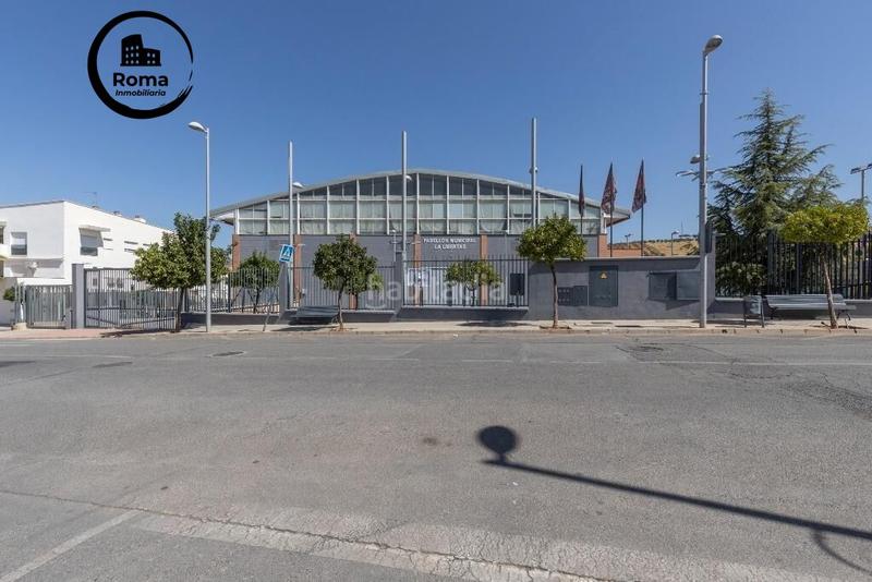 Foto 8d9fec15-8702-4772-859f-f9475b1b09ad. Casa pareada  con piscina, en Huétor Vega