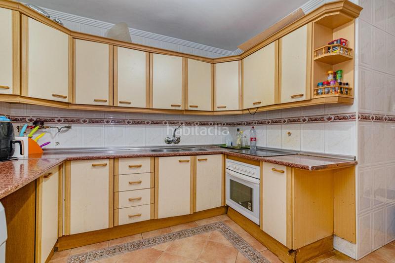 Foto 58aa9aa0-d98c-4a52-a755-170943214dba. Etagenwohnung mit heizung parking in parque nueva Granada Granada