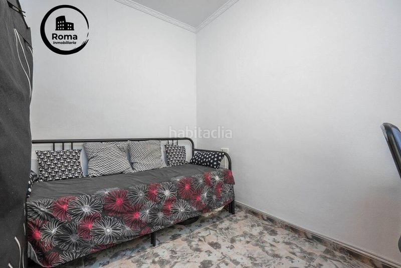 Foto d059c5fa-2958-453b-a94a-2e910ae155df. Pis amb calefacció a Centro - Sagrario Granada